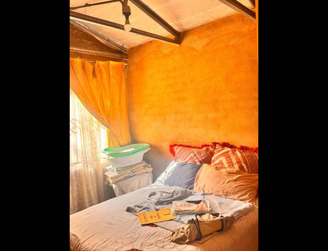 2 BEDROOM HOUSE FOR SALE IN SOSHANGUVE SOUTH